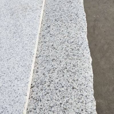 随州芝麻白花岗岩与白麻石毛板 优质地铺材料与大批量供应